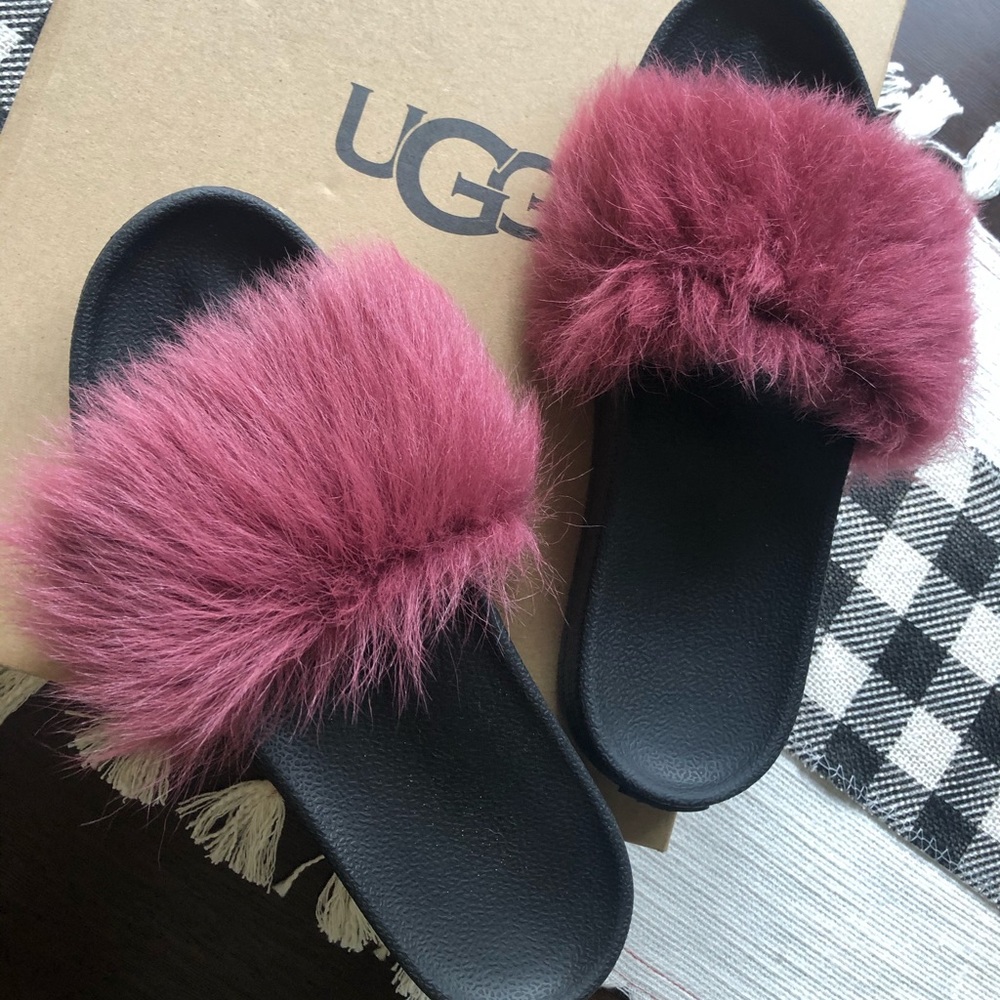 Fluffy Ugg slides size 6.5